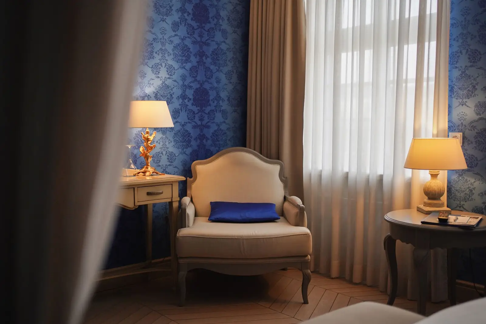 QuorvessianRoyalHaven interior detail